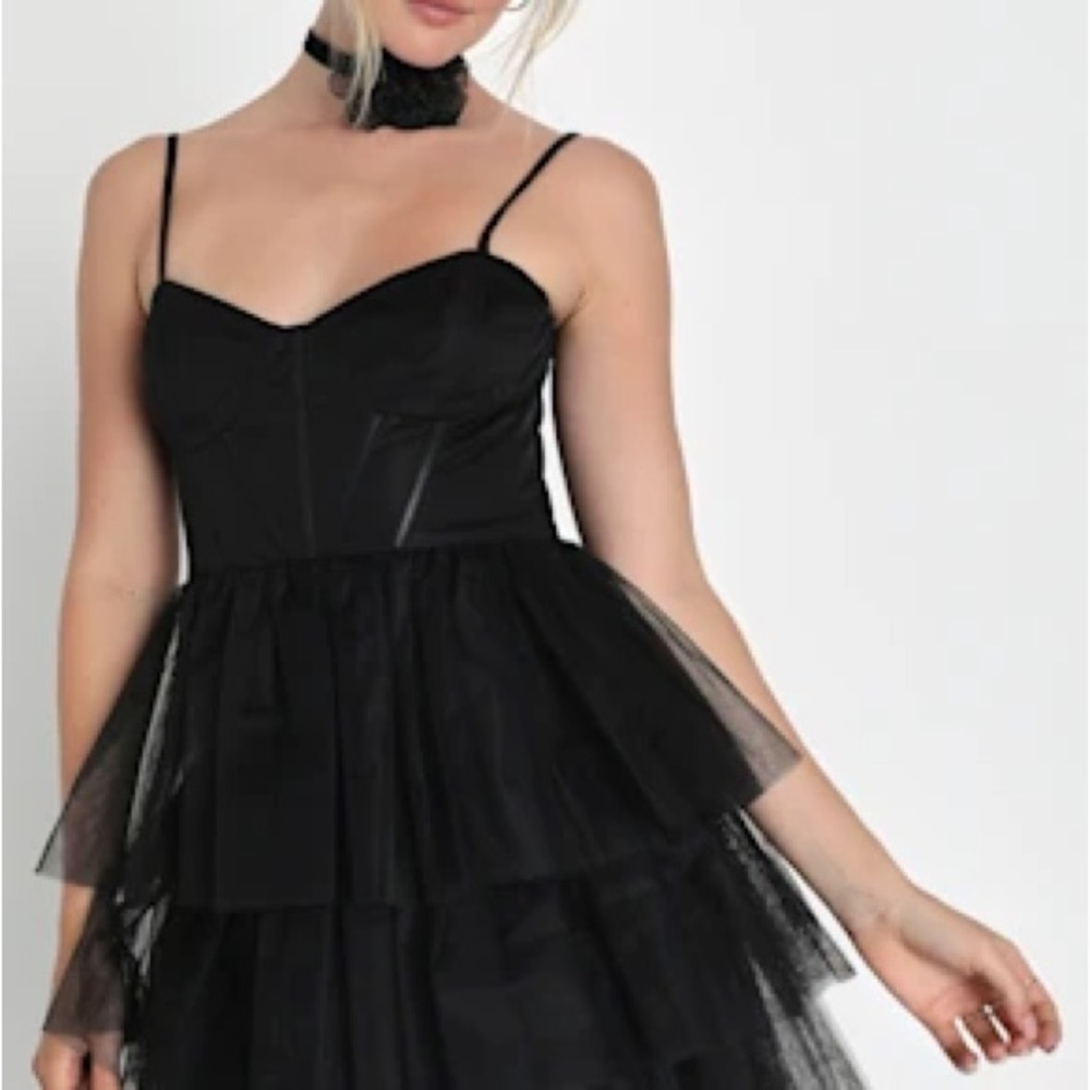 Elegant Black Tiered Lulu’s Dress